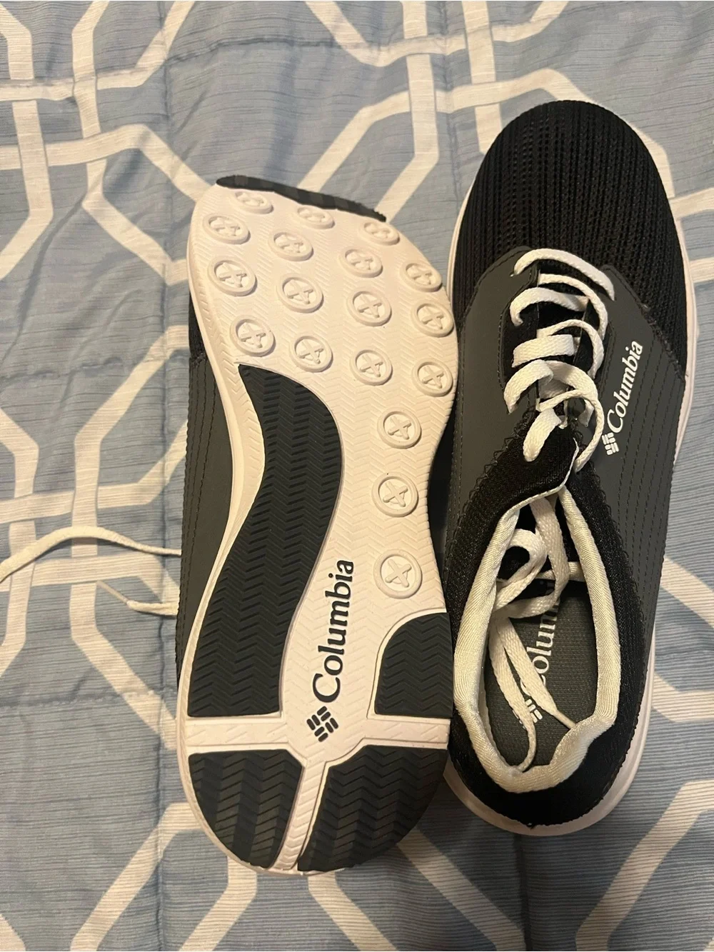 Columbia shoes for women’s, NWOT